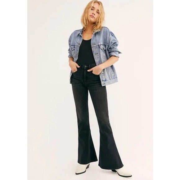BOYISH THE KINGSLEY FLARE JEAN IN THE HUSTLER SIZE 26