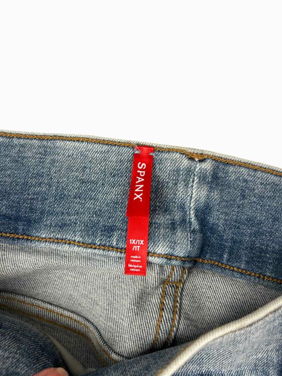 SPANX PULL ON KICK FLARE SIZE: 1X