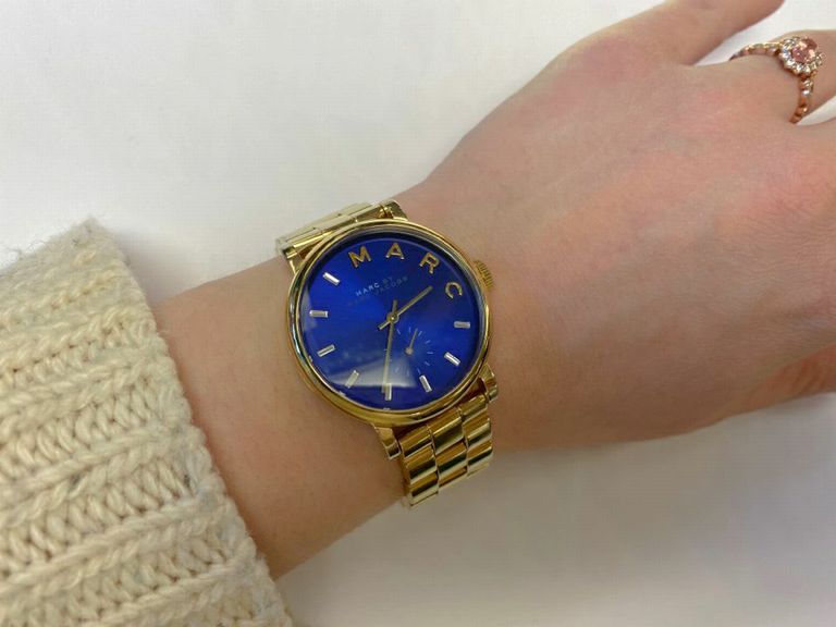 MARC JACOBS GOLD LINK ROYAL BLUE FACE BAKER WATCH