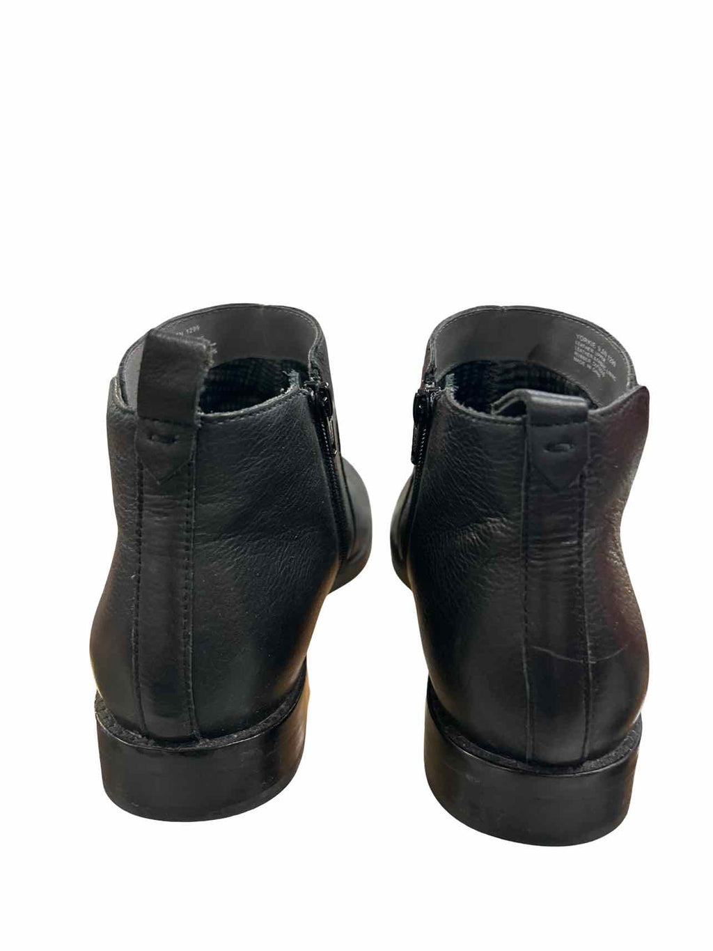 ABEO NIB YORKIE BOOTIE SIZE: 9.5