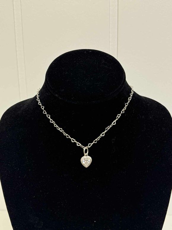 PANDORA LINKED HEARTS COLLIER SILVER NECKLACE WITH HEART PENDANT