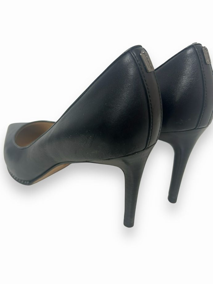 COACH SAMANTHA PUMP SIZE: 9