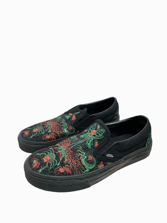 VANS EVIL OMENS GLOW SLIP ON SNEAKER size: 8