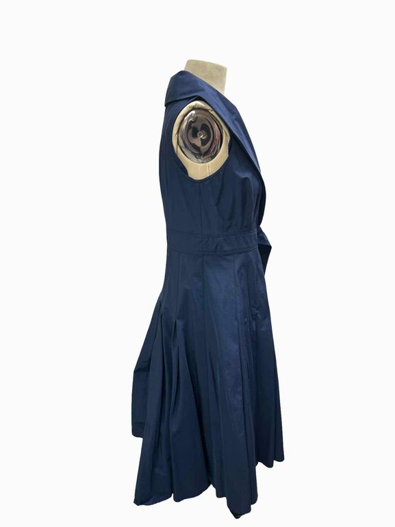TUCKERNUCK FINLEY SLEEVELESS COLLARED SIDE TIE PLEATED DRESS  SIZE: S