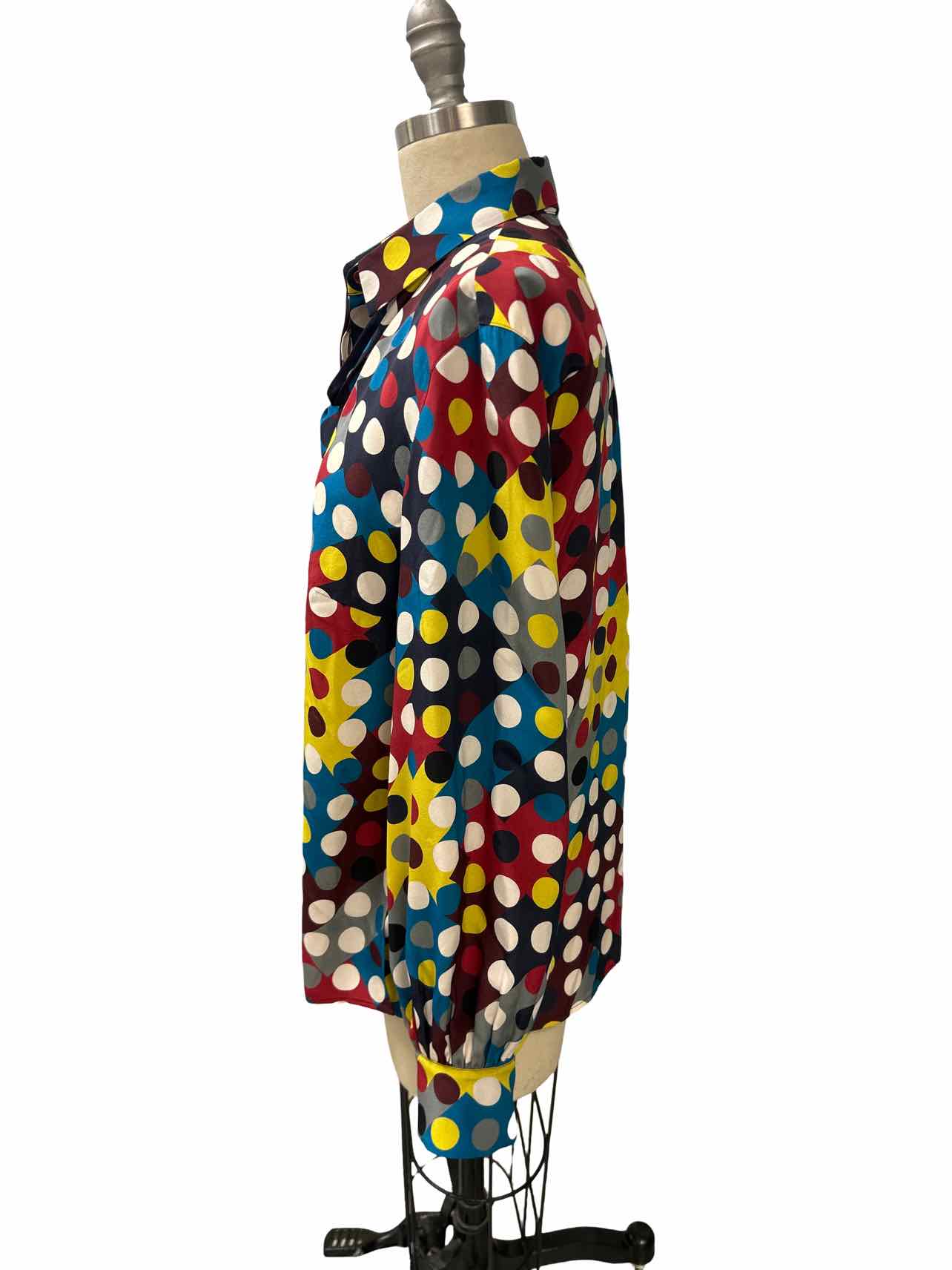 AKRIS DIAMOND POLKA DOT TIE NECK SILK BLOUSE SIZE: 10