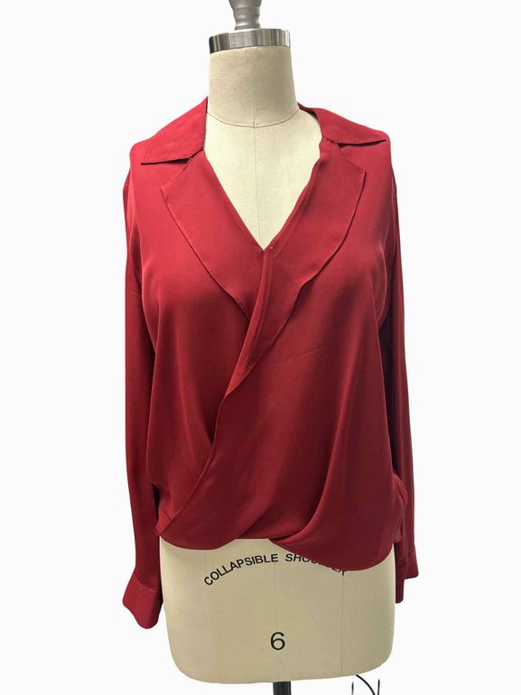 L'AGENCE DRAPED SILK BLOUSE SIZE: M