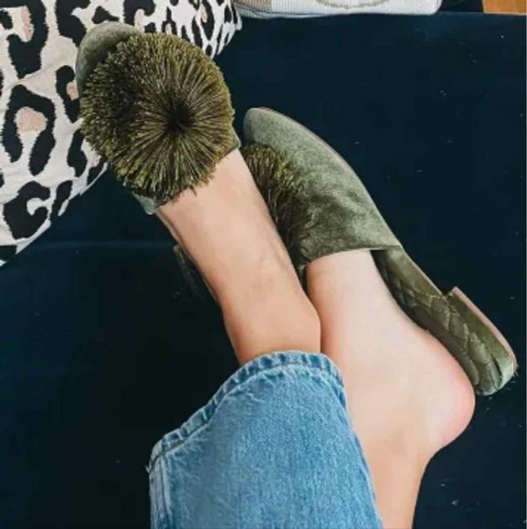 BIRDIES  SONGBIRD VELVET POM POM MULES IN OLIVE GREEN SIZE: 11