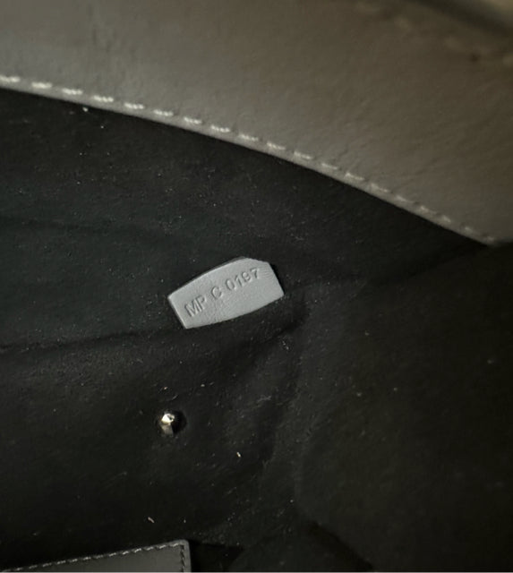 GIVENCHY INFINITY CHAIN CURB SMOOTH LEATHER SADDLE CROSSBODY BAG