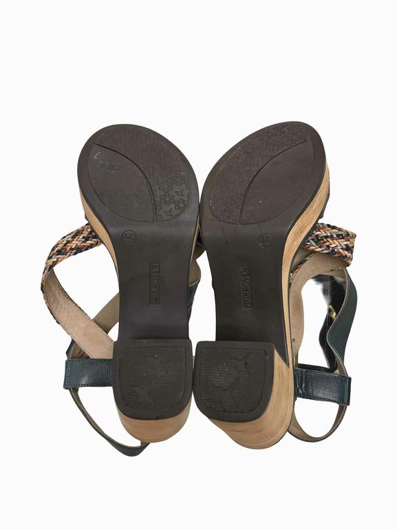 PIKOLINOS STRAPPY BLOCK HEEL SANDAL SIZE: 40
