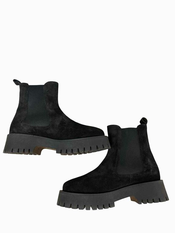 M.GEMI THE CLARA ITALIAN SUEDE LUG SOLE CHELSEA SIZE: 38.5