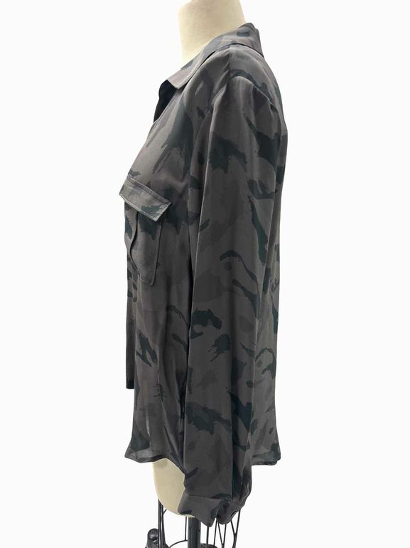 L'AGENCE  NWT SILK SAFARI CAMO PRINT SIZE: L