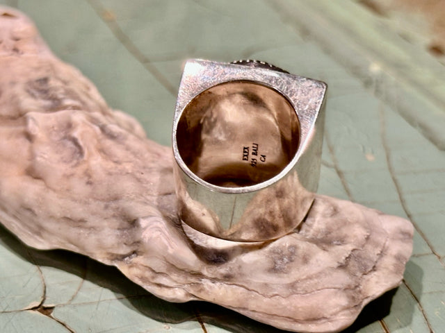 EXEX CLAUDIA AGUDELO STERLING SILVER PEARL STATEMENT RING 9