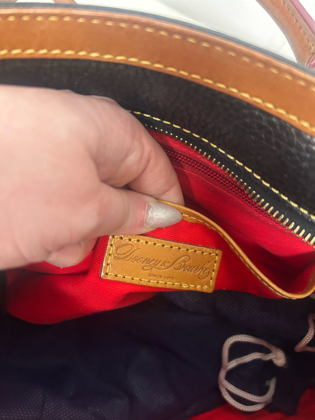 DOONEY AND BOURKE PEBBLE GRAIN BROWN BLACK MEDIUM SATCHEL