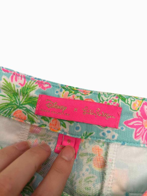 LILLY PULITZER  LILLY LOVES DISNEY MICKEY MINNIE BUTTERCUP SCALLOP SIZE: 8