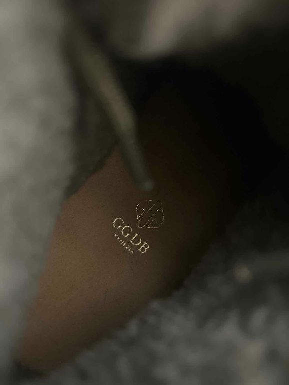 GOLDEN GOOSE SHEARLING HIKING BOOTS SIZE: 38