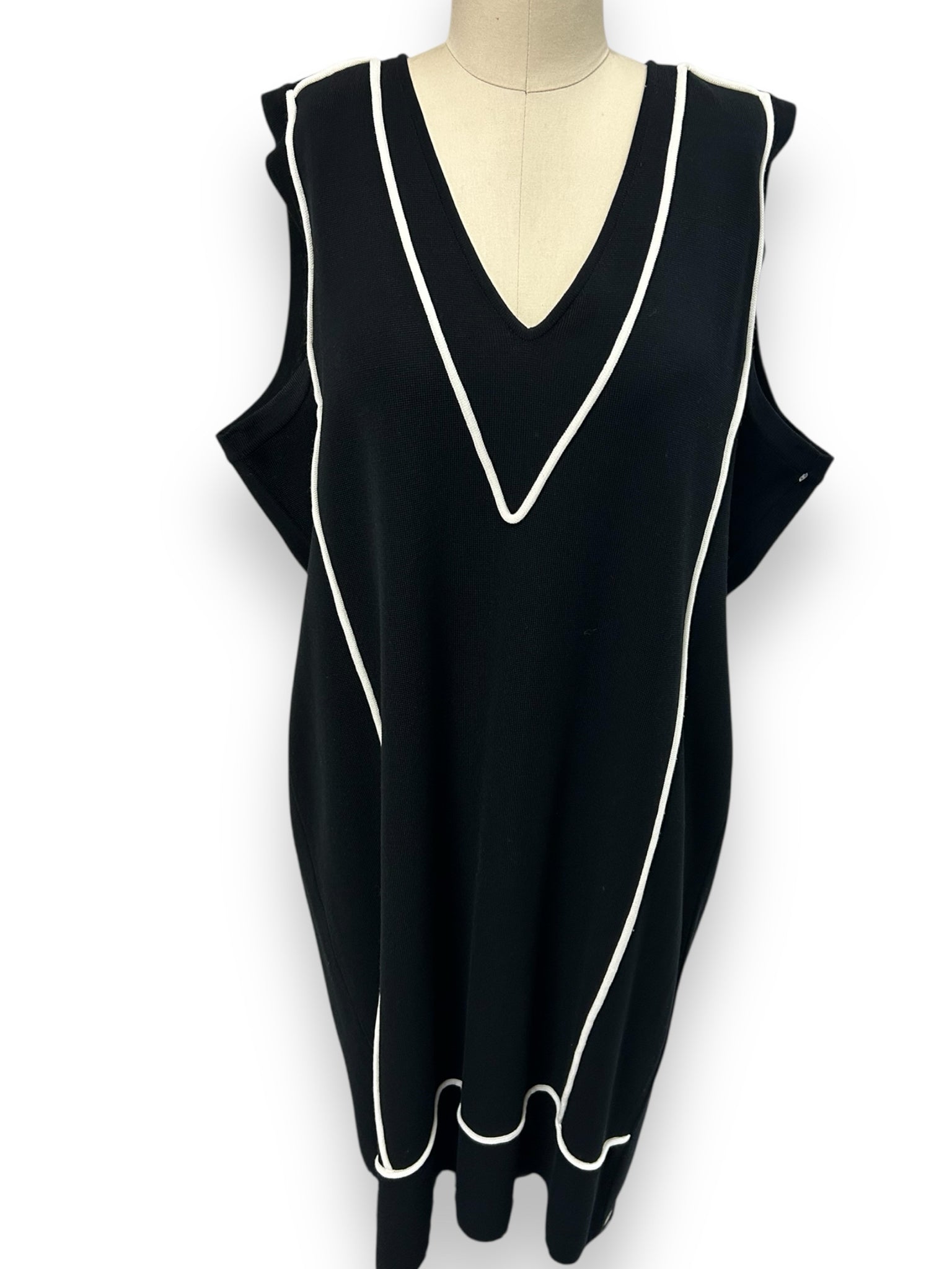 MISOOK SHEATH BLACK WHITE SLEEVELESS KNIT DRESS SIZE 2X