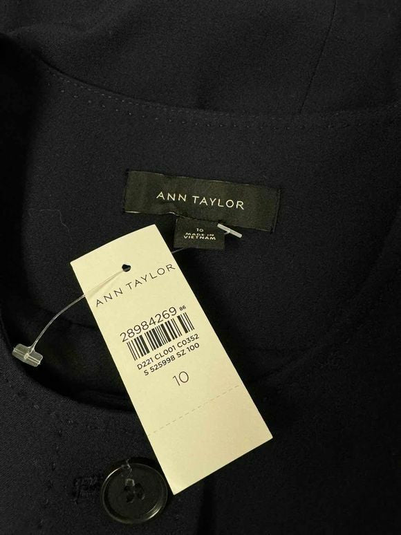 ANN TAYLOR NWT! THE PLEATED CREWNECK NAVY JACKET IN SEASONLESS STRETCH SIZE 10