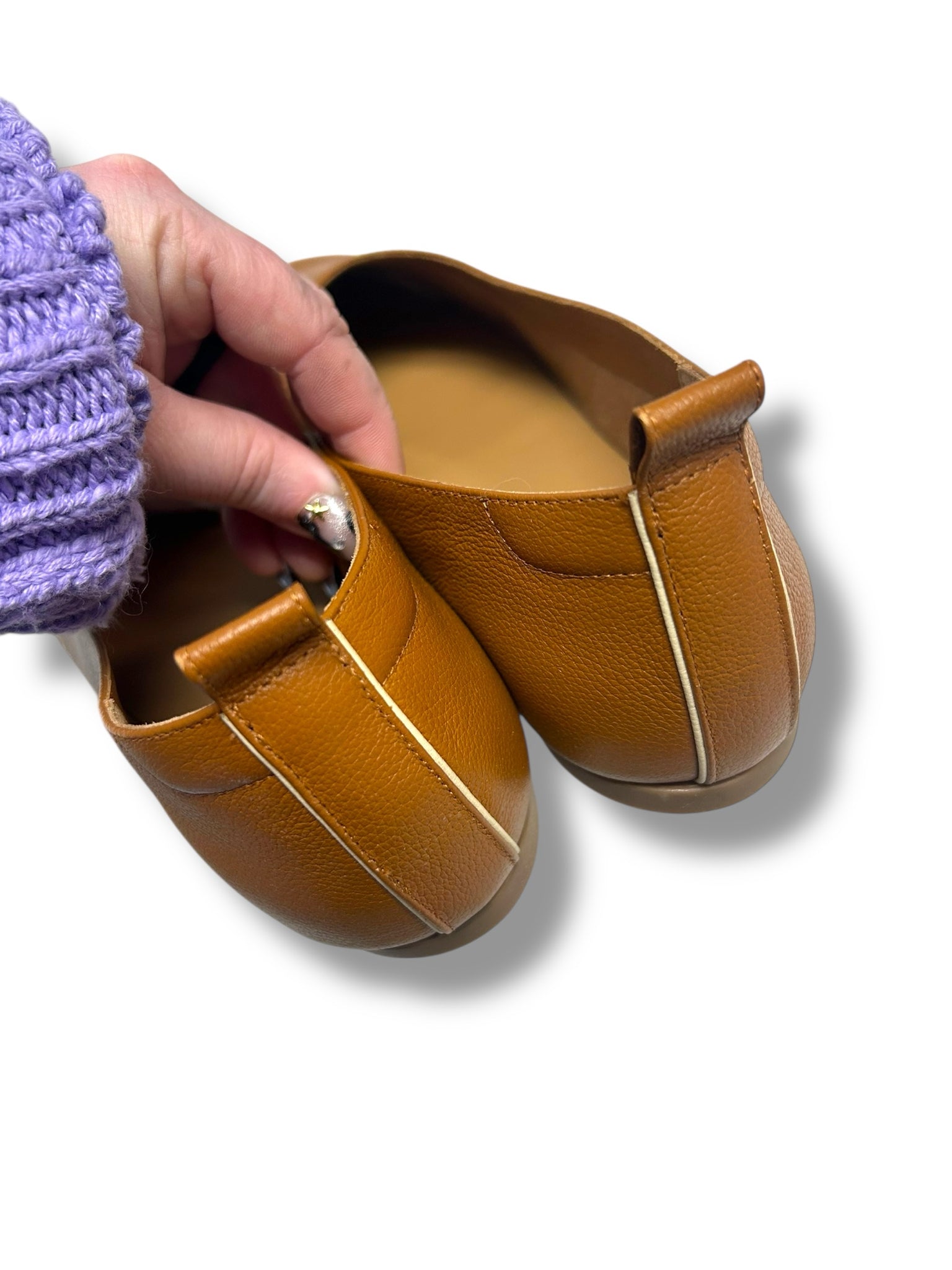 NIB EVERLANE THE ITALIAN LEATHER DAY GLOVE FLATS TOASTED ALMOND SIZE 11 - WEARHOUSE  CONSIGNMENT