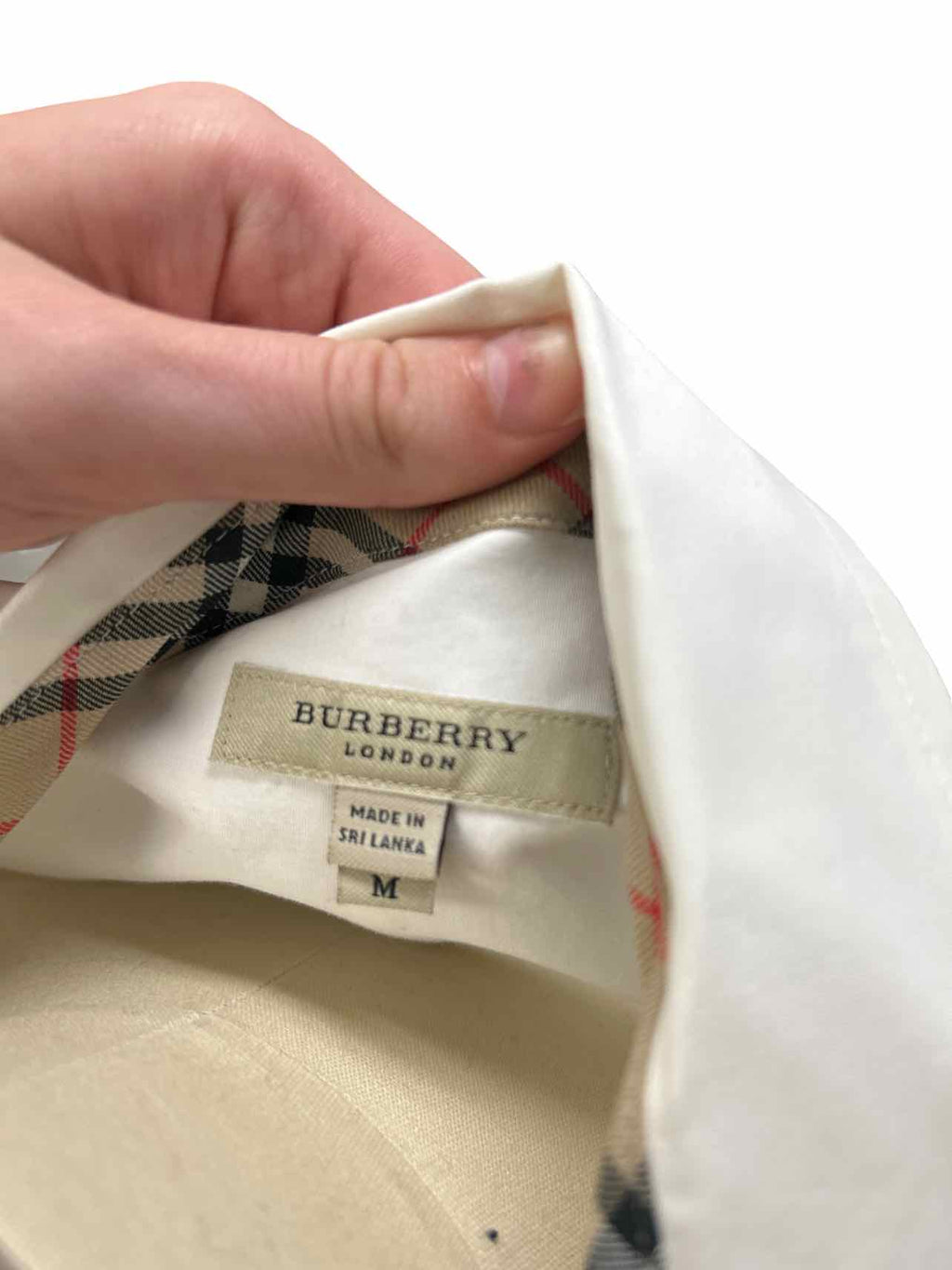 BURBERRY NOVA CHECK TRIM LS BUTTON UP SHIRT SIZE: M