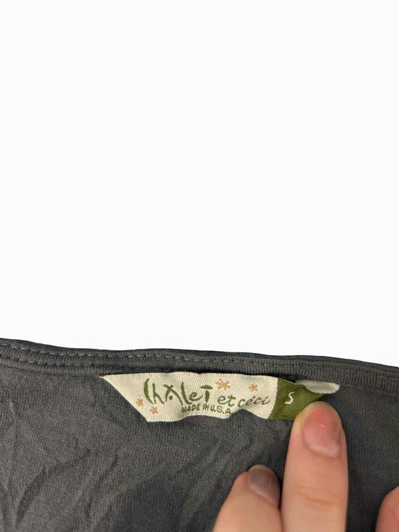 CHALET EMBROIDERED LS TOP SIZE: S
