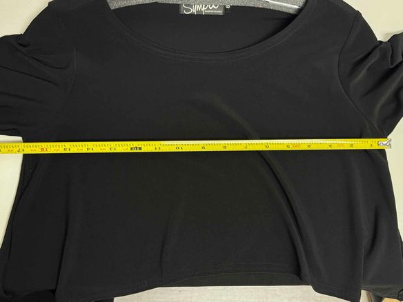 SYMPLI SHORTY CROP BLACK TOP SIZE 8