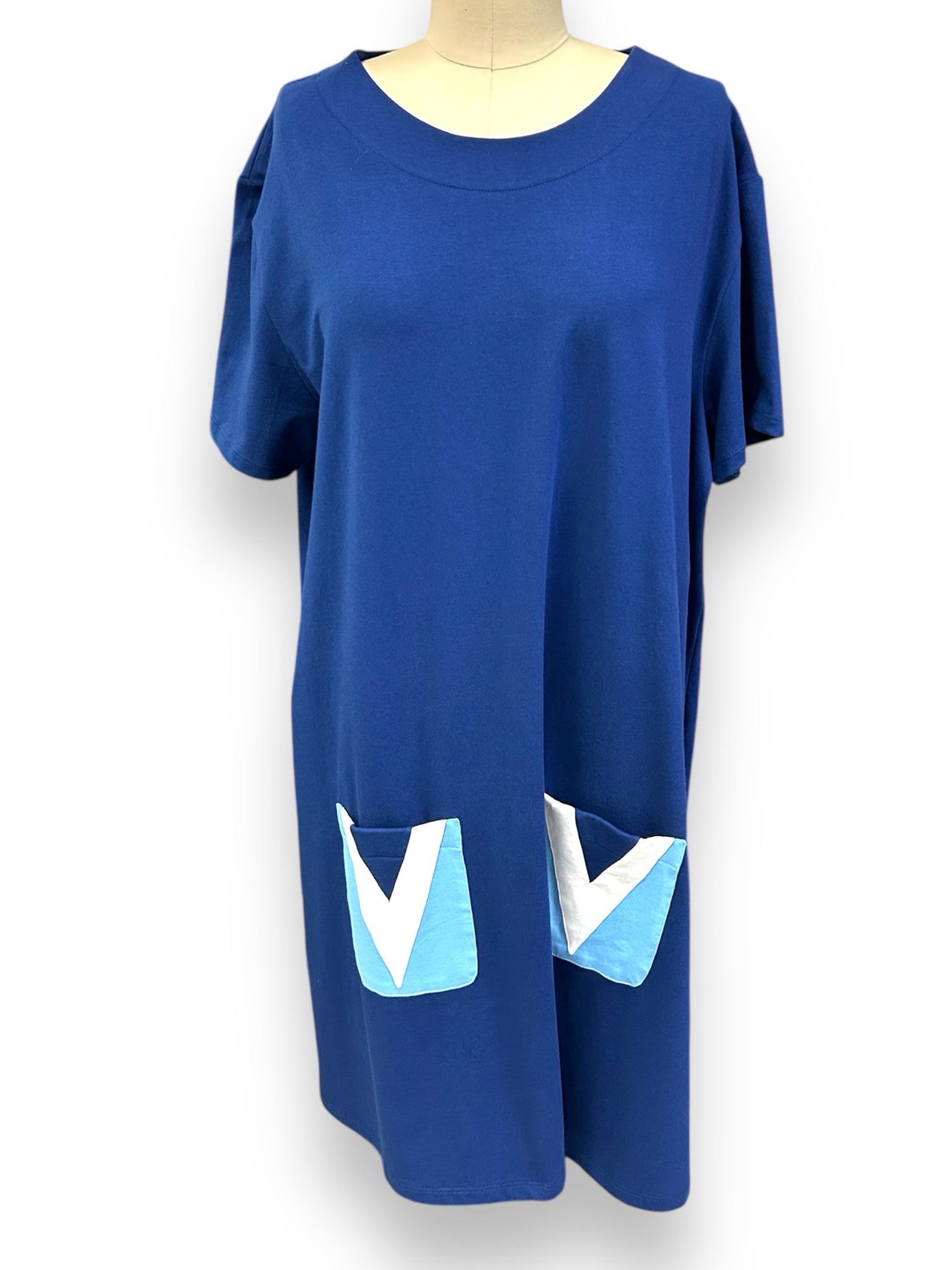 DUFFIELD LANE THE AMBER PATCH POCKET DRESS IN ROYAL NAVY SIZE XXXL