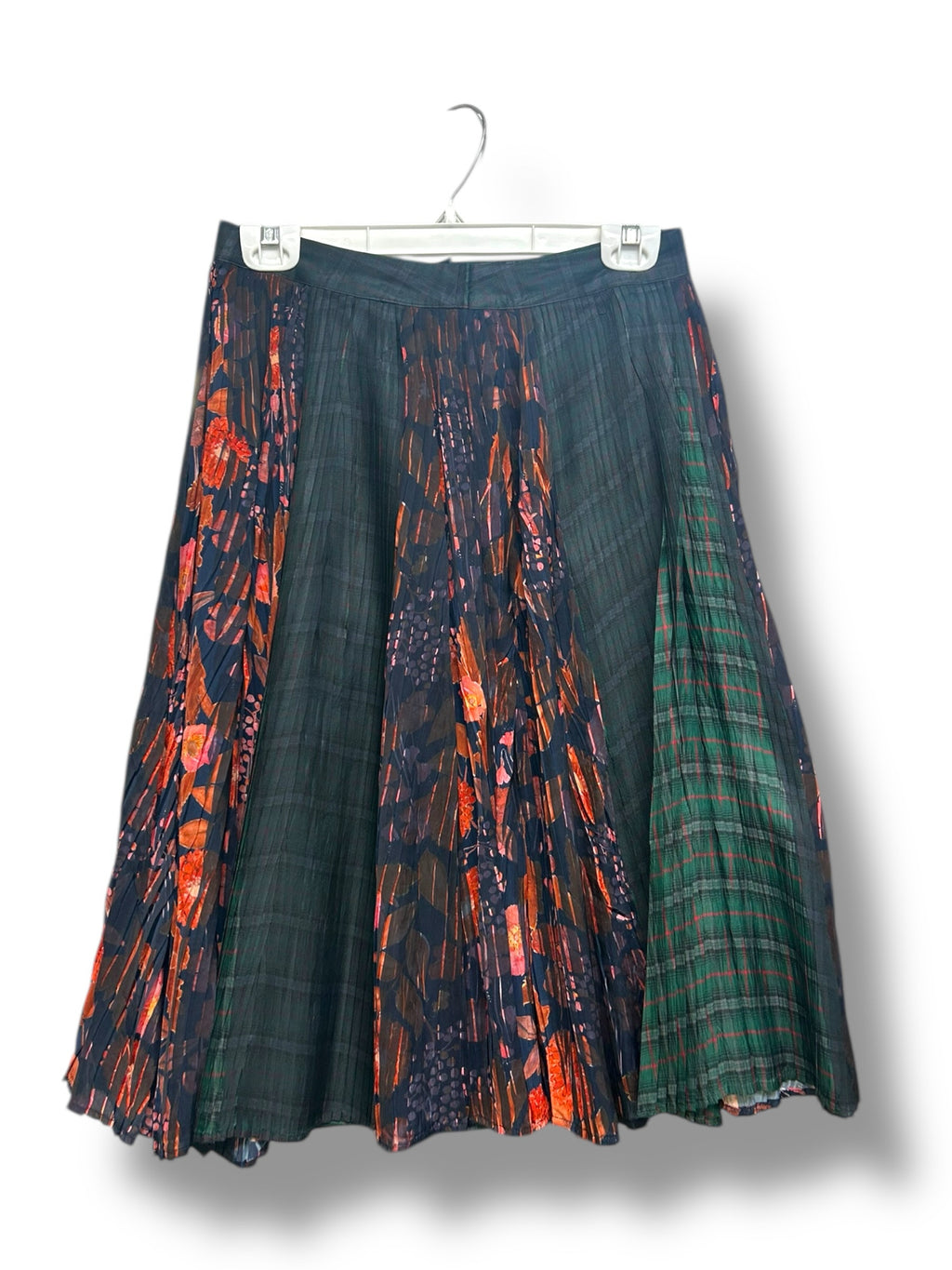 COTELAC MULTI PRINT PLEATED SATIN SKIRT SIZE 0 US X SMALL