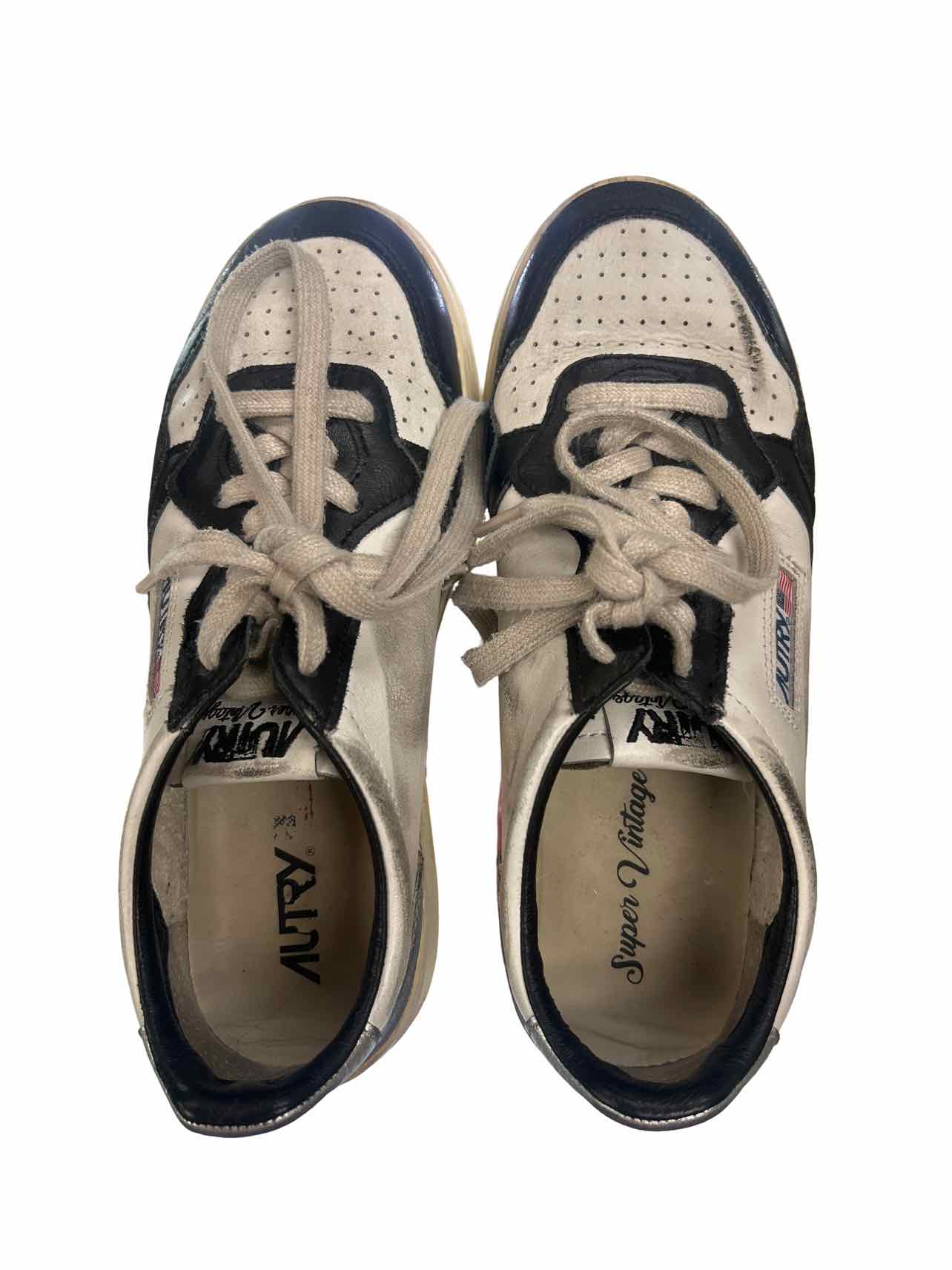 AUTRY SUPER VINTAGE SNEAKERS SIZE: 39