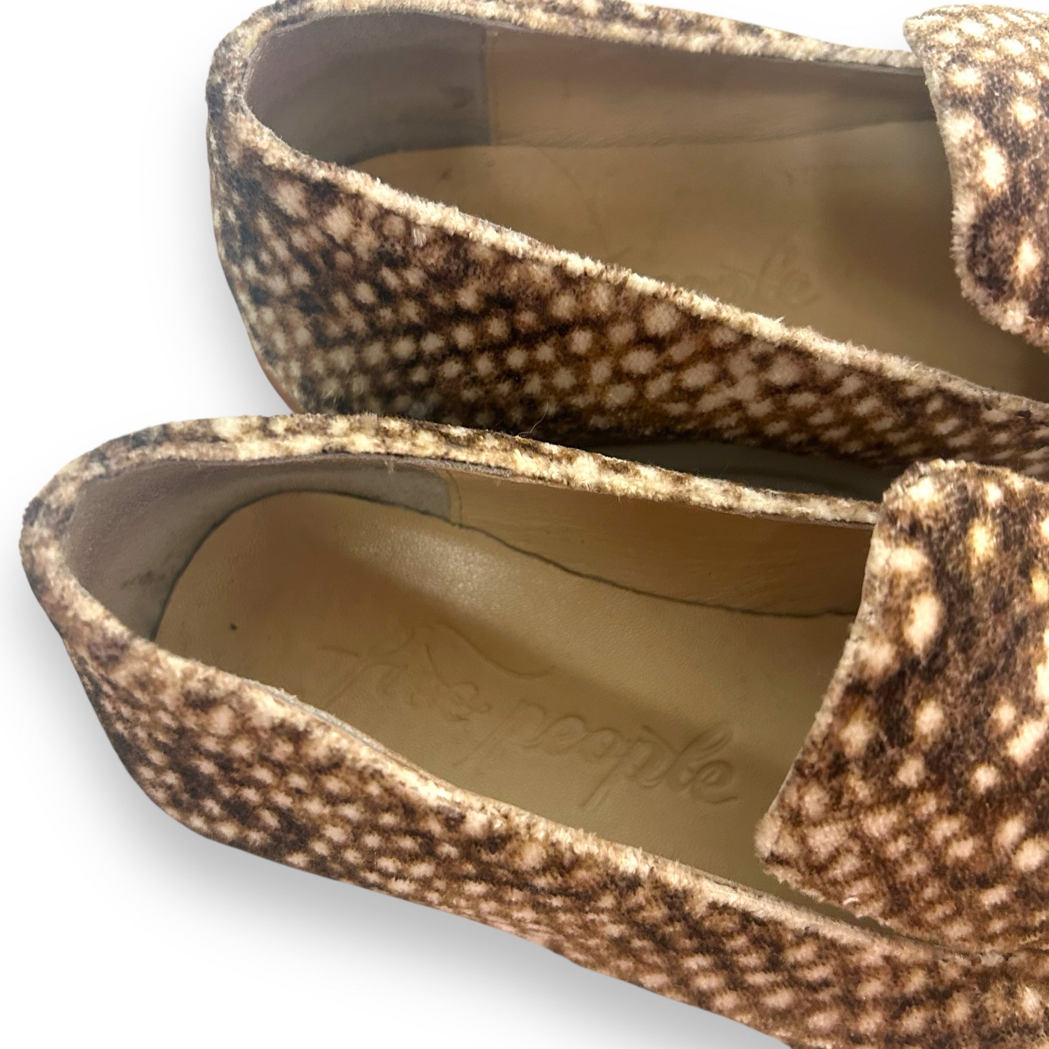 FREE PEOPLE SNAKE EYES VELVET SLIP ON BROWN SIZE 38