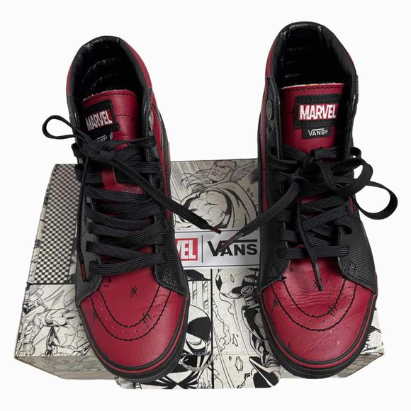 VANS SKT8 MARVEL DEADPOOL RED HIGH TOP SHOES SIZE 7.5