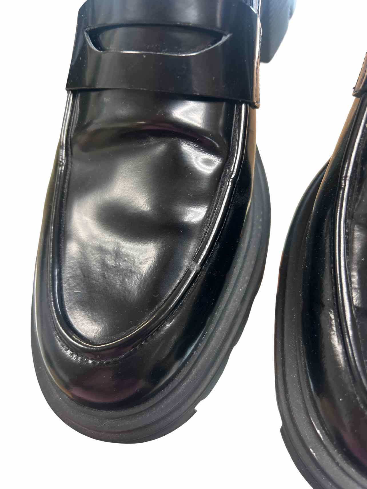 STUART WEITZMAN SOHO LUG SOLE PLATFORM LOAFER 8.5