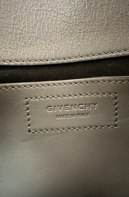 GIVENCHY INFINITY CHAIN CURB SMOOTH LEATHER SADDLE CROSSBODY BAG