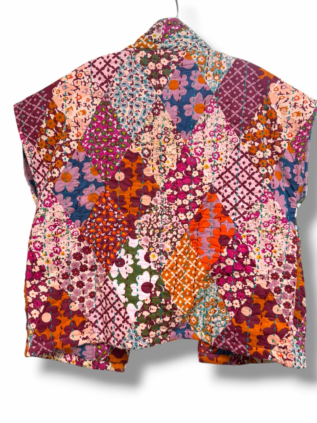 BOUTIQUE  IVY JANE PATCHWORK QUILTED VEST ONE SIZE
