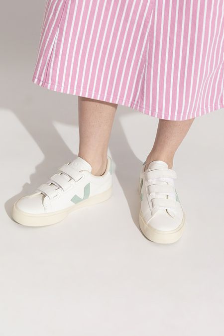 VEJA NWOB EXTRA WHITE PLATINE RECIFE LOGO SNEAKER SIZE: 7