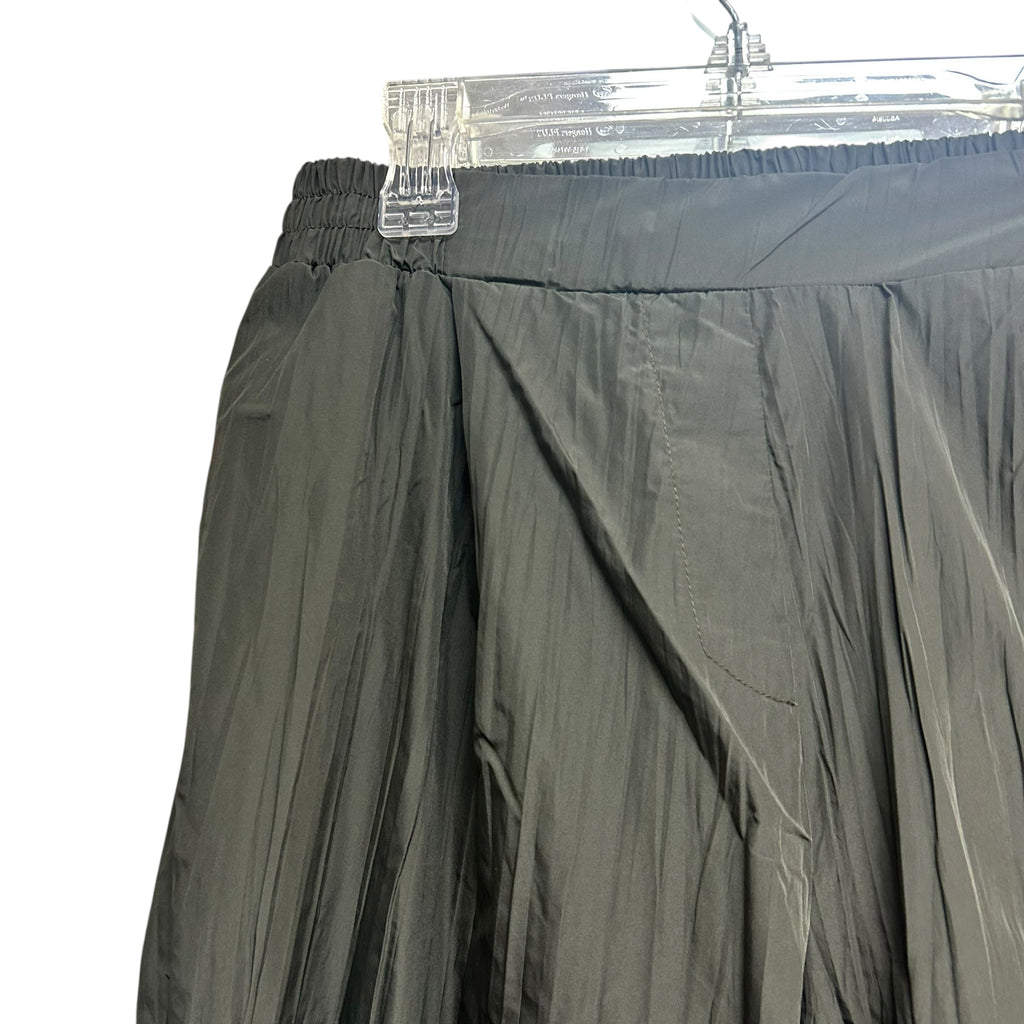 KOZAN CROP CRINKLE BUNGEE HEM OLIVE GREEN BALLOON PANTS SIZE SMALL