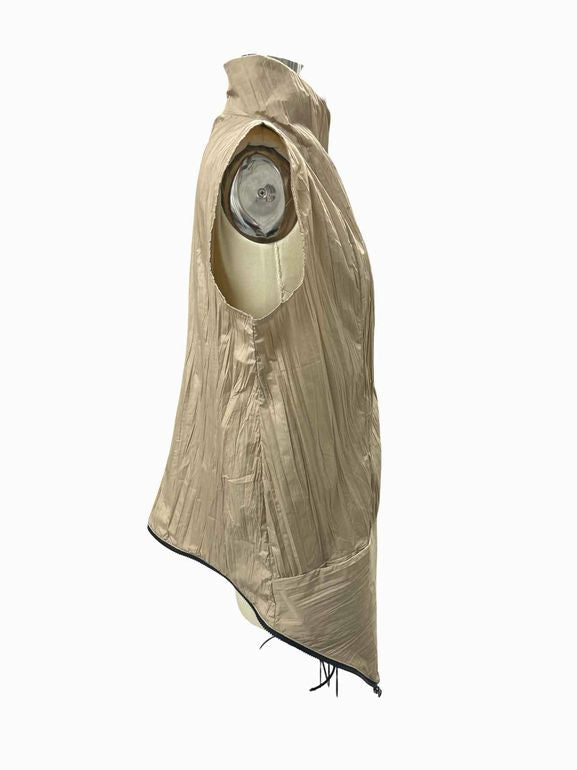 KOZAN LIGHTWEIGHT SLVLS VEST JACKET SIZE: S