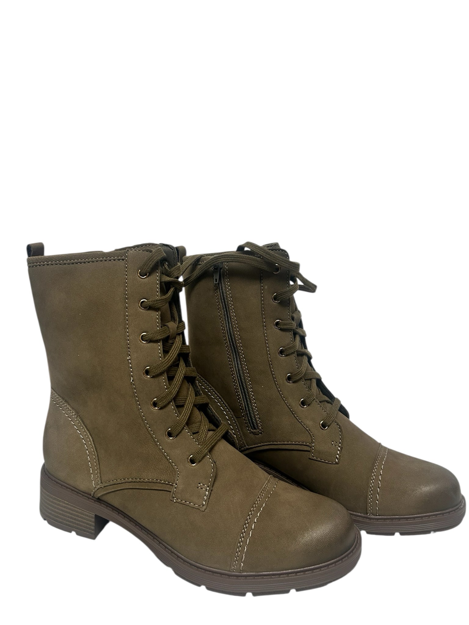 CLARKS NIB HEARTH MAYE LACE UP BOOT TAN BROWN SIZE US 11