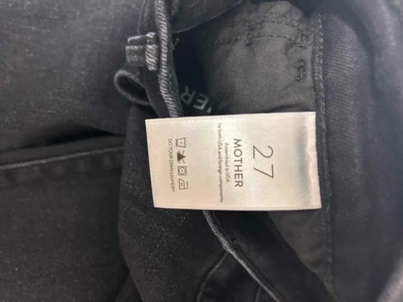 MOTHER HUSTLER ANKLE FRAY IN ENCOUNTERS AT NIGHT SIZE: 27