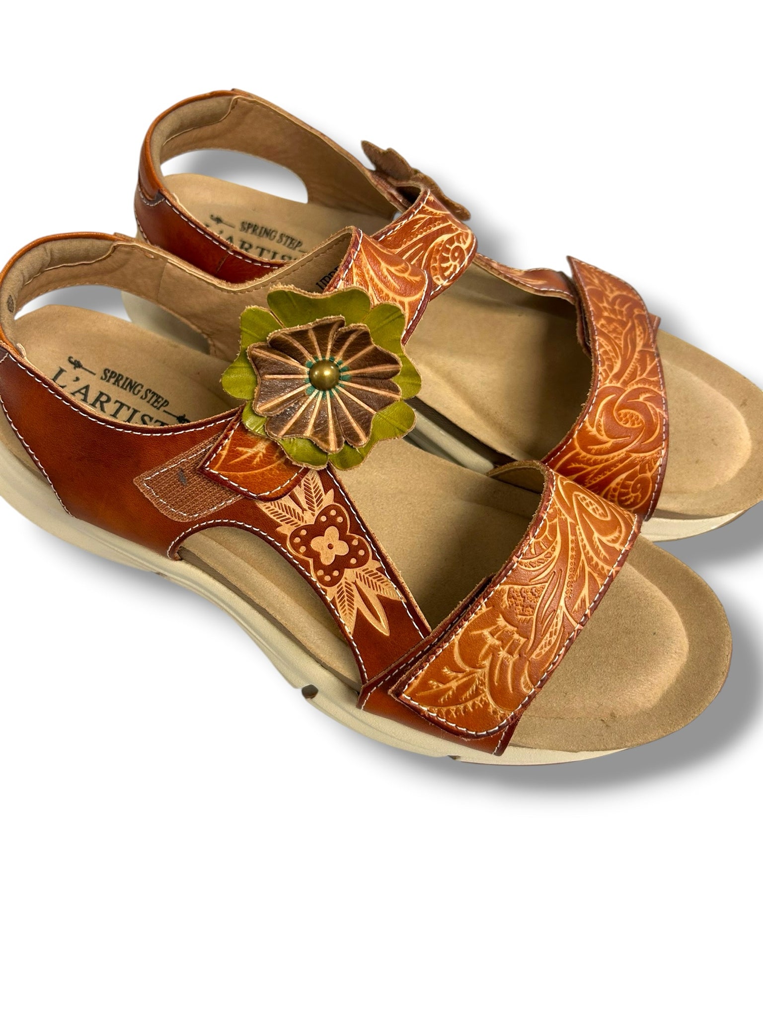 L'ARTISTE SPRING STEP VERGIE LEATHER FLORAL WEDGE STRAPPY SANDALS SIZE 41