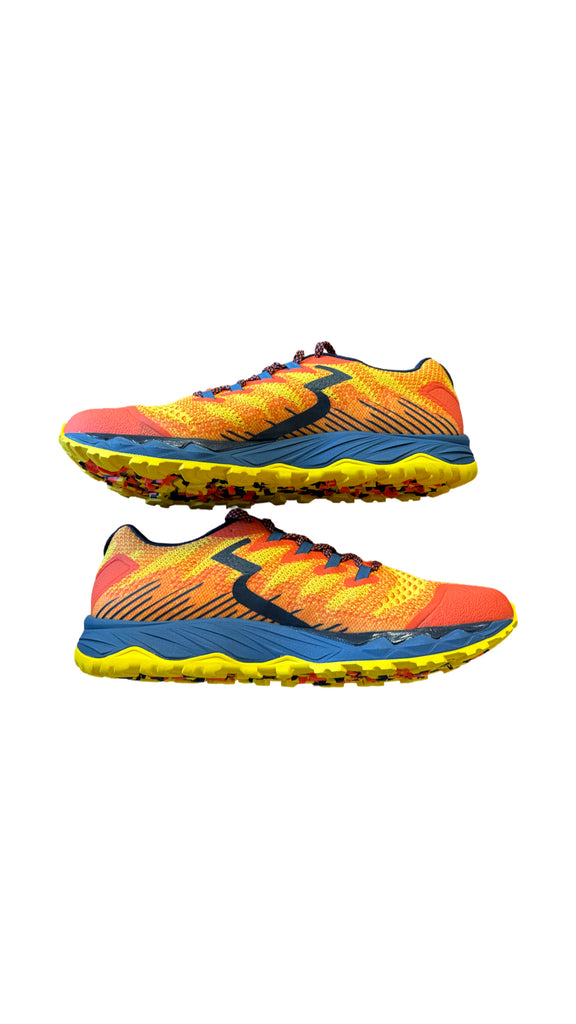 361 DEGREES YUSHAN RUNNING SHOE IN ORG/YELL/BLU SIZE 14