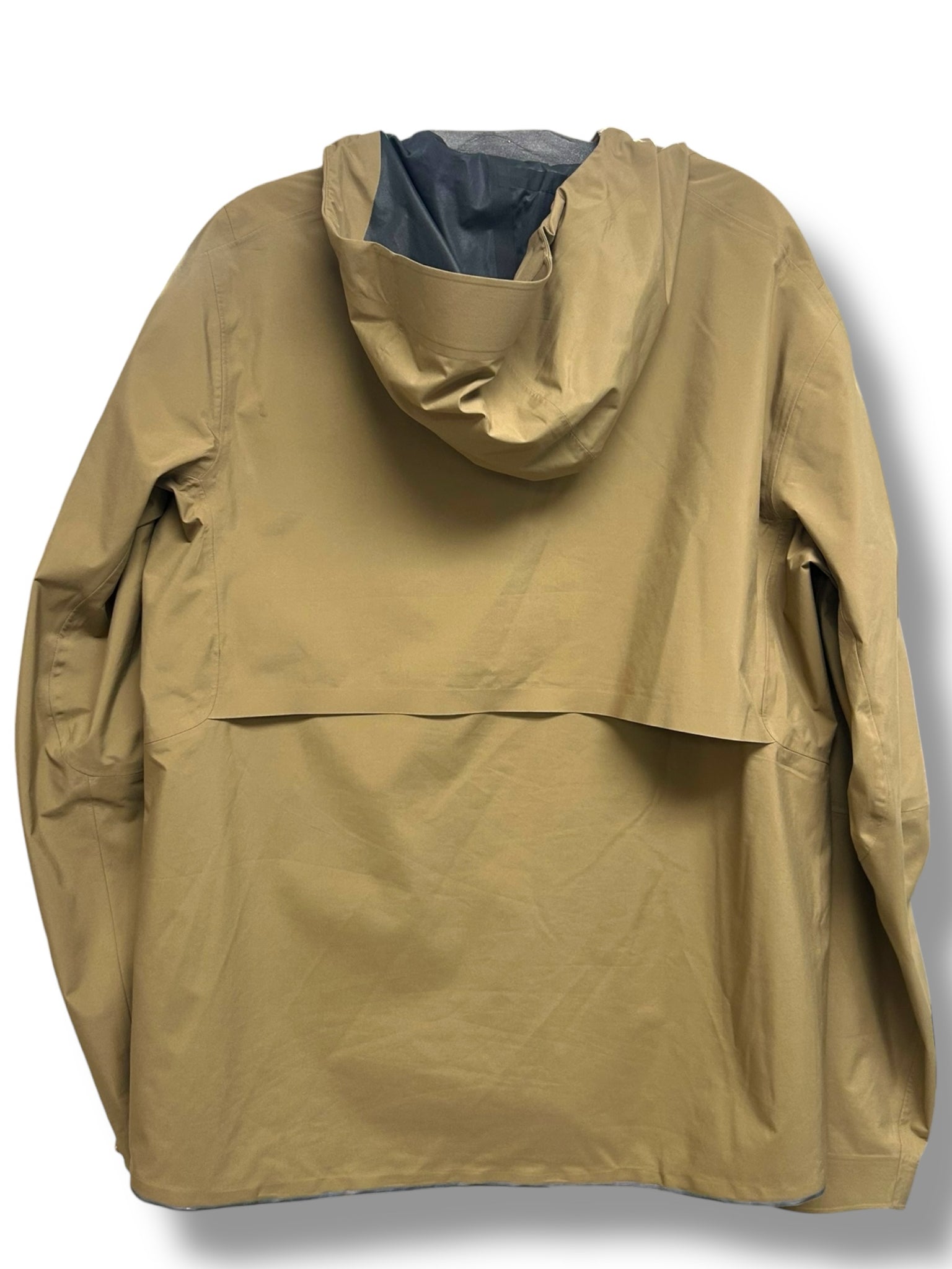 LULULEMON OUTPOUR SHELL WATERPROOF JACKET TAN SIZE MEDIUM - WEARHOUSE  CONSIGNMENT