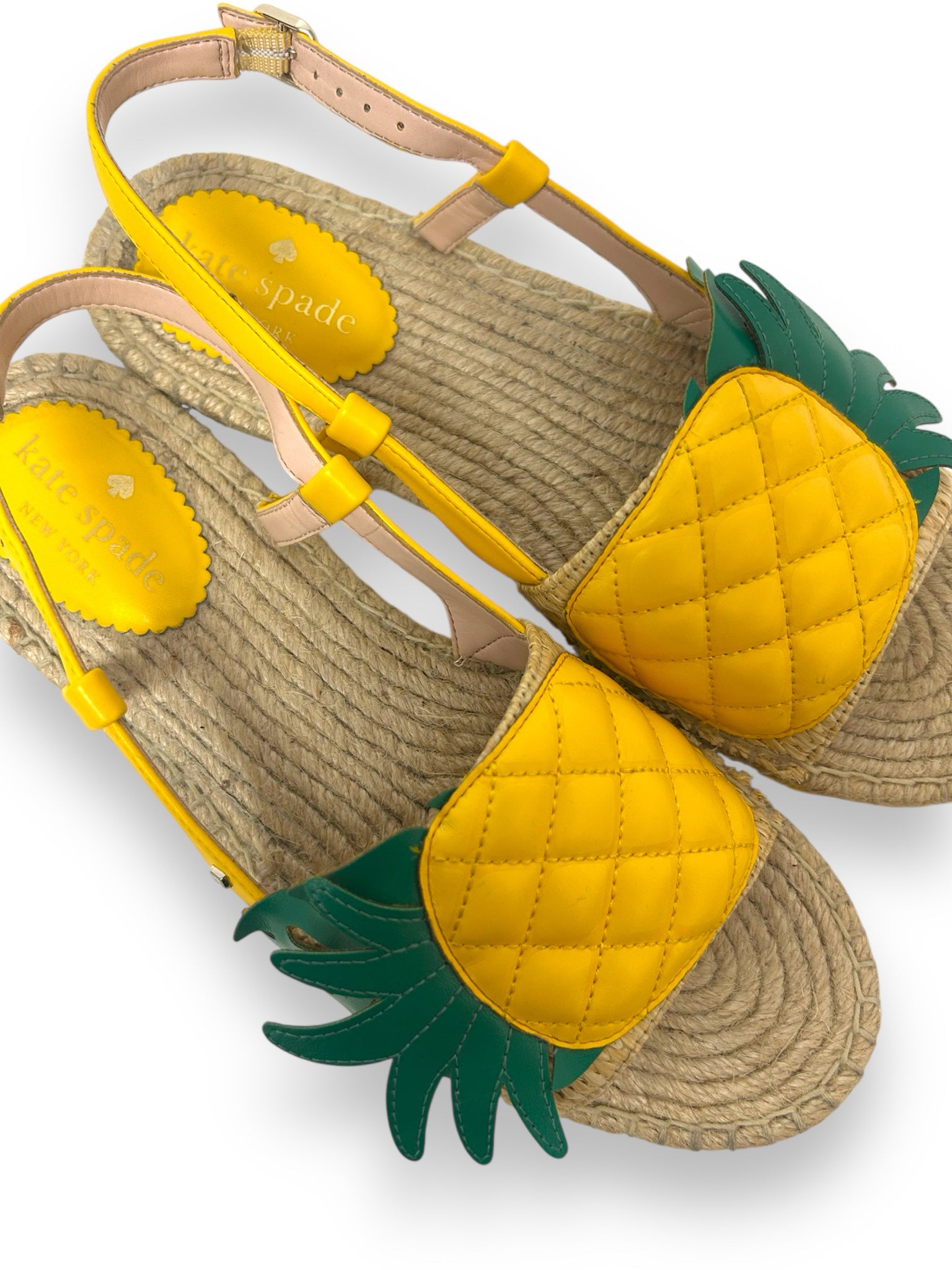 KATE SPADE TROPICAL PINEAPPLE LEATHER SANDAL SIZE 7.5