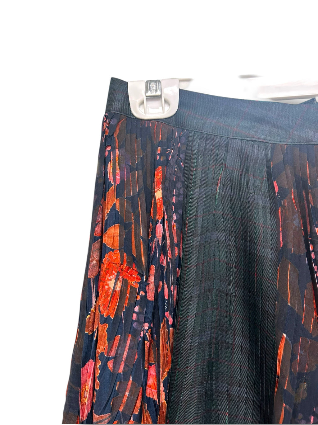 COTELAC MULTI PRINT PLEATED SATIN SKIRT SIZE 0 US X SMALL