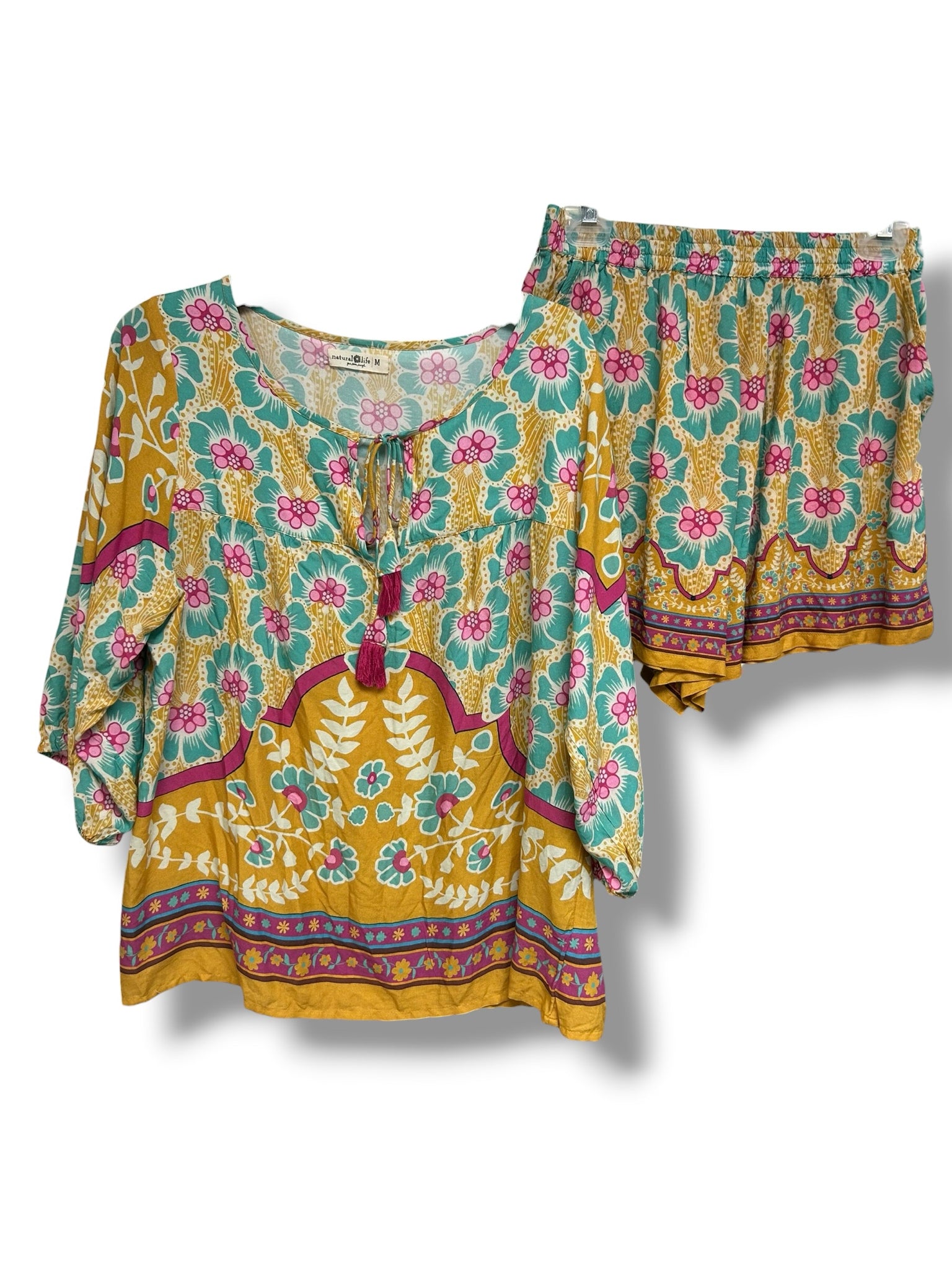 NWT NATURAL LIFE MARIBEL TUNIC AND SHORT SET SIZE MEDIUM
