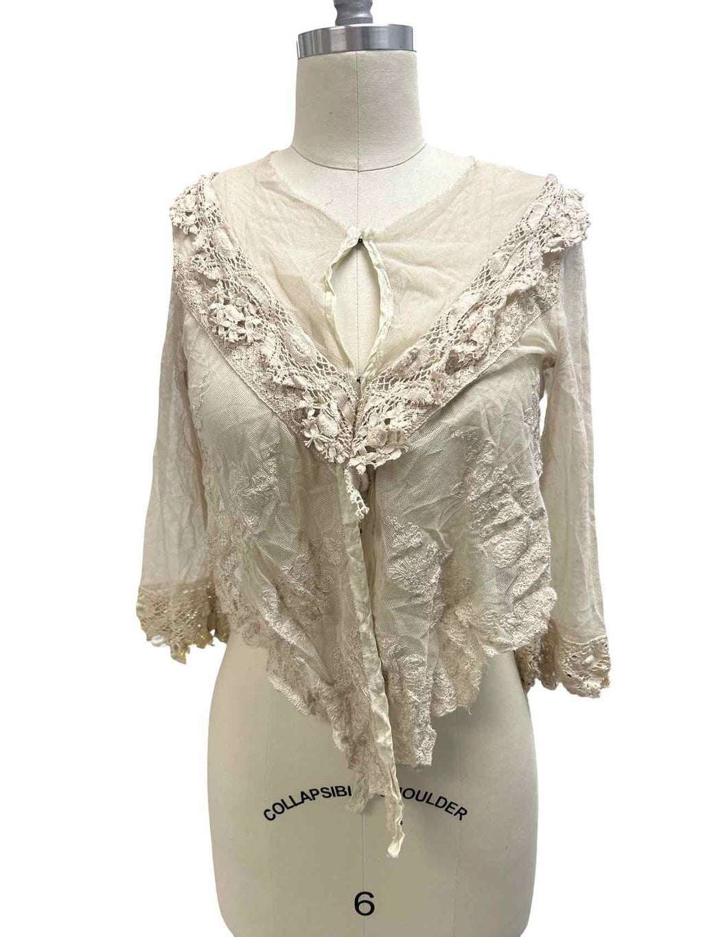 GARY GRAHAM 100% COTTON LACE CROP CARDIGAN SIZE: 2