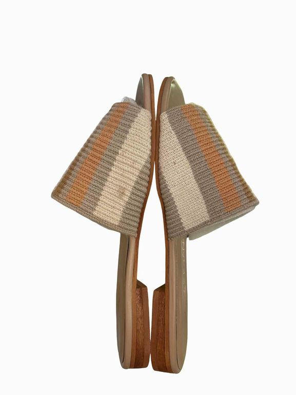 KAANAS BRONTE SLIDES SIZE: 7