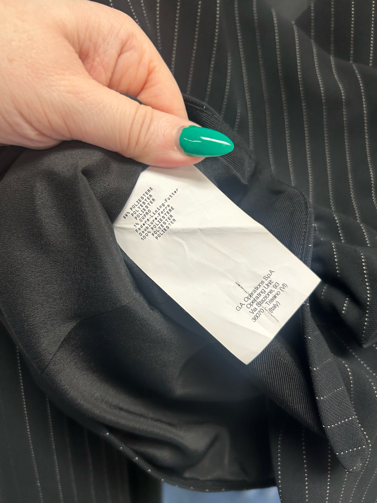 ARMANI COLLEZIONI PIN STRIPED CROPPED BLACK WHITE BLAZER JACKET SIZE US 6