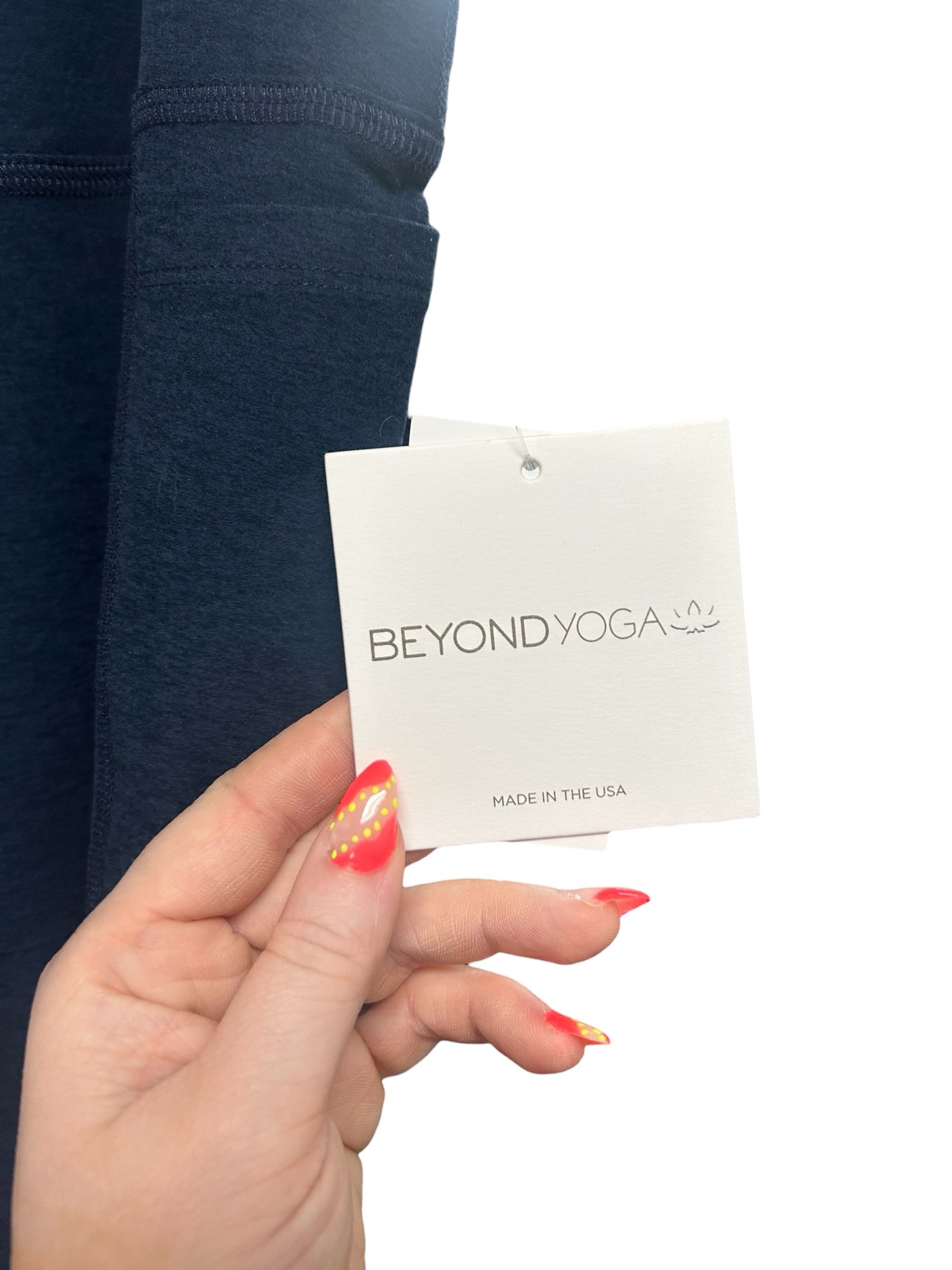 NWT BEYOND YOGA SPACEDYE OUT OF POCKET HIGH WAISTED LEGGINGS SIZE 3X - WEARHOUSE  CONSIGNMENT