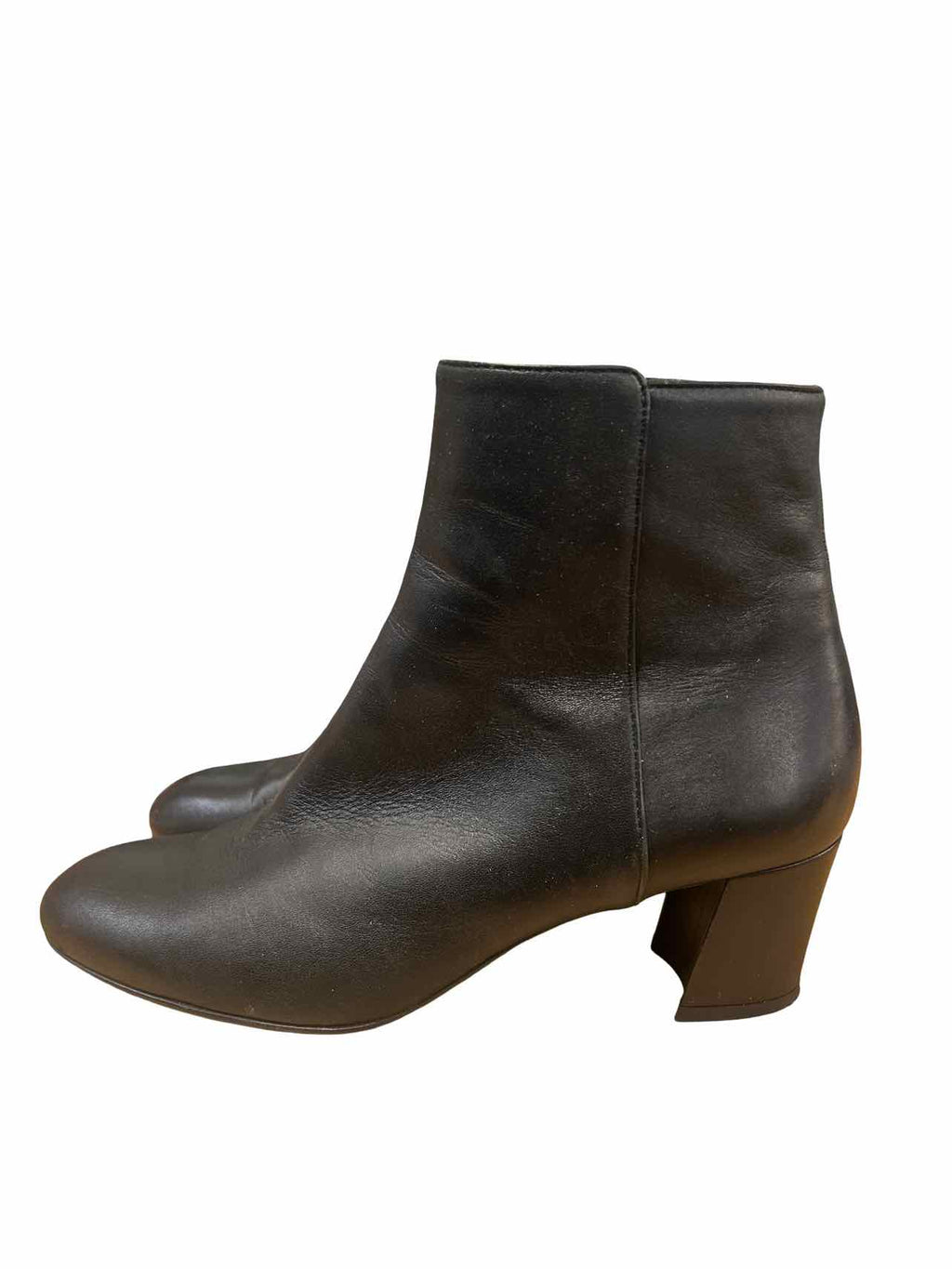 AGL LYNN SMOOTH LEATHER BOOTIE SIZE: 39
