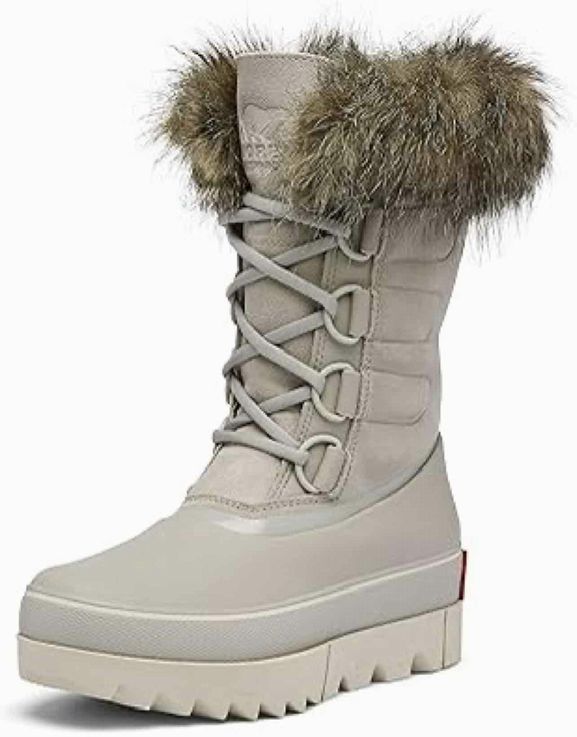 SORREL NWOB JOAN OF ARCTIC SNOW BOOT SIZE: 8.5